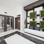 Grieco Business & 4*