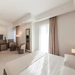 ホテル Grieco Business & チェリニョーラ