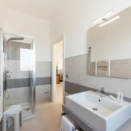 Grieco Business & 4*